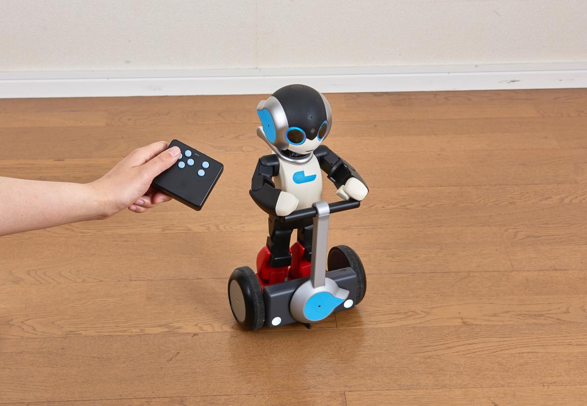 Robi君専用モビリティ登場！華麗なドライビングテクニックをご覧あれ