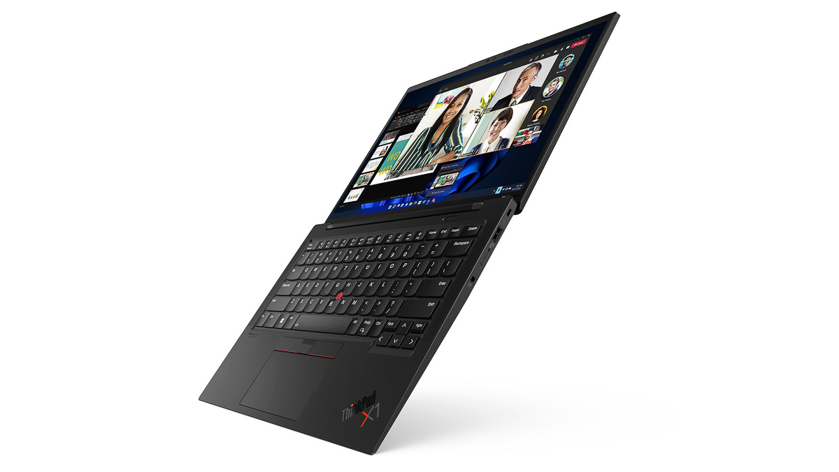 ThinkPadのフラッグシップX1シリーズ、CarbonとYogaどっち選ぶ