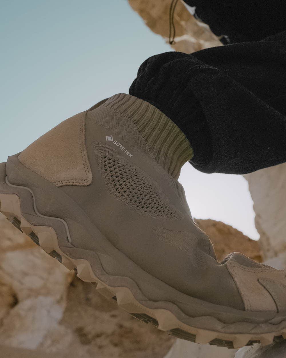 HONEYEE.COM | MIZUNO×nonnativeによるコラボスニーカーの人気カラーが