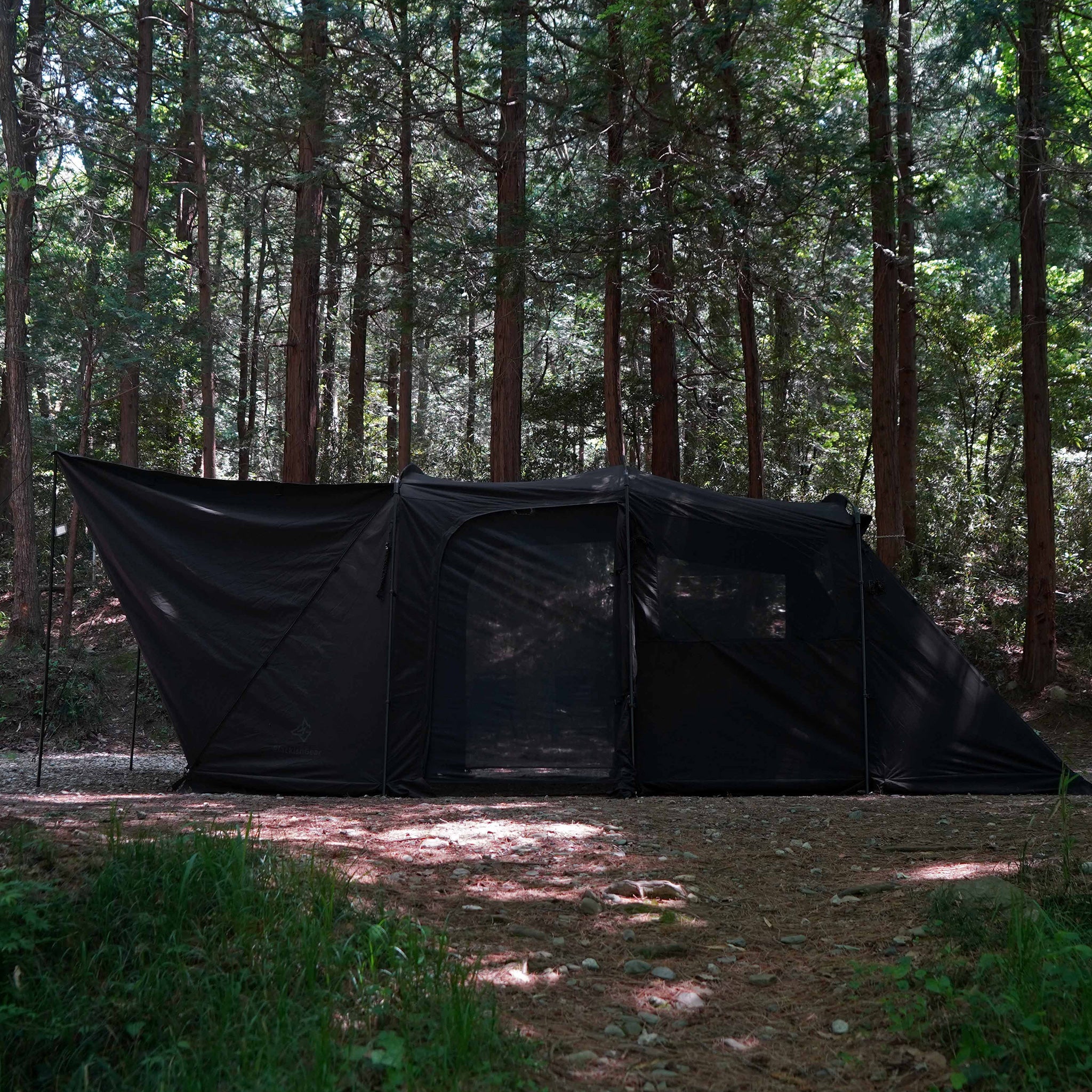 圧倒的な通気性と開放感！6面がメッシュ窓にできるTC素材のブラック2