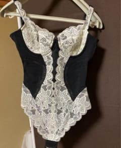 本日限定ゲリラセール！グラントイーワンズ ララ補正下着b70 - メルカリ