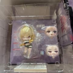 勝利の女神：NIKKE SACシリーズ デフォルメフィギュア エレグ - メルカリ