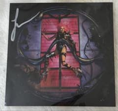 Lady Gaga Chromatica 初回特典 サイン入りアートカード - メルカリ