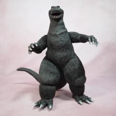 ゴジラ1962 キングコング対ゴジラ 1983刻印 ソフビ 黒 - メルカリ