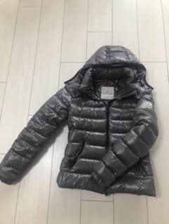 2月まで限定値下げ！モンクレール 希少❗️ショートダウンジャケット