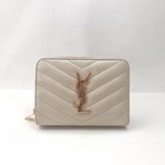 サンローラン Vステッチ キルティング 二つ折り財布 YSL 0202-①