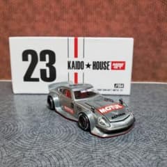 ミニGT 街道ハウス ダットサン フェアレディZ MOTUL V3 チェイス