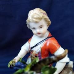 ✤1924年以前・マイセン(Meissen)フィギュリン✤『ヤギと少女』 - メルカリ