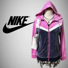 NIKE ナイキ ジップパーカー ベロア 黒 ピンク 刺繍ロゴY2K 平成ギャル