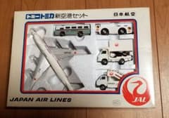TOMICA トミカ 新空港セット 日本航空 日本製 - メルカリ