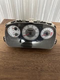 m74717560108_1.jpg?1728442286