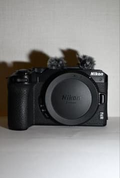 Nikon Z30 ボディ】シャッター約12,000回 ウィンドジャマー付き - メルカリ