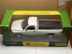 1/18 アーテル ダッジ ラム 2500 1/18 ミニカー - メルカリ