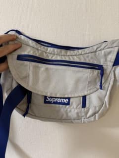 Supreme Small Messenger Bag シルバー 22ss - メルカリ