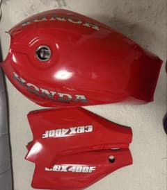 CBX400F タンク サイドカバー 赤ソリ - メルカリ