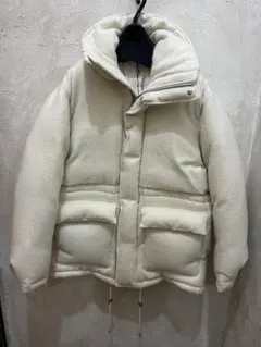 AURALEE ホワイトダウンジャケット ウールダウン - メルカリ