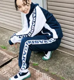 2026年最新】新しい学校のリーダーズ tシャツの人気アイテム - メルカリ