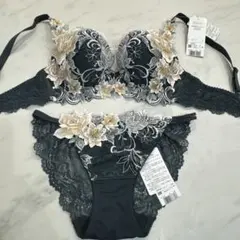 2026年最新】サルートe65の人気アイテム - メルカリ