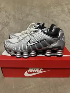 2026年最新】NIKE shox tl 28の人気アイテム - メルカリ