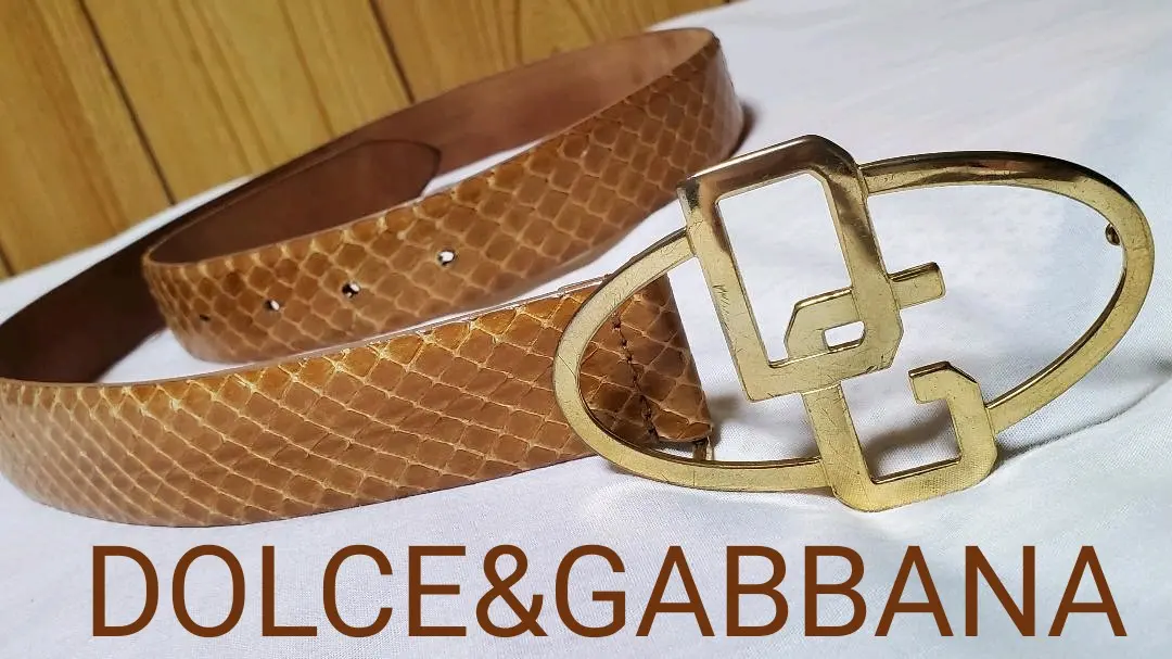 2026年最新】ドルガバ パイソン ベルトの人気アイテム - メルカリ