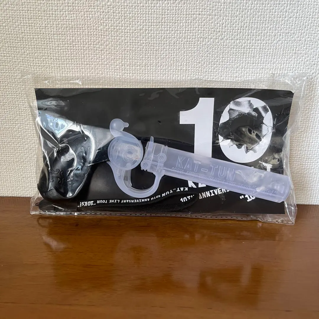 2026年最新】kat-tun ペンライト 10の人気アイテム - メルカリ