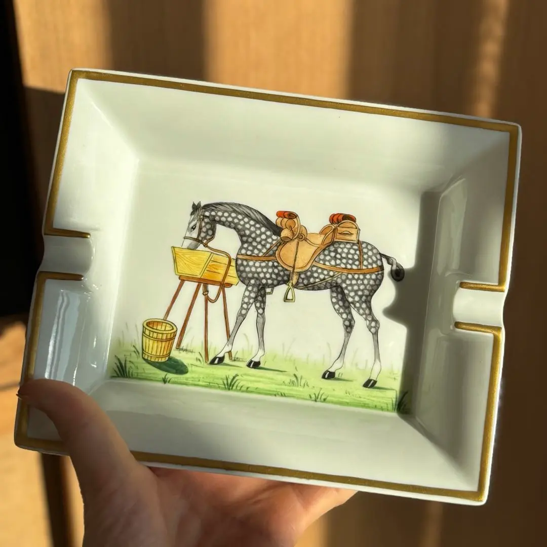 2026年最新】エルメス 灰皿 馬の人気アイテム - メルカリ