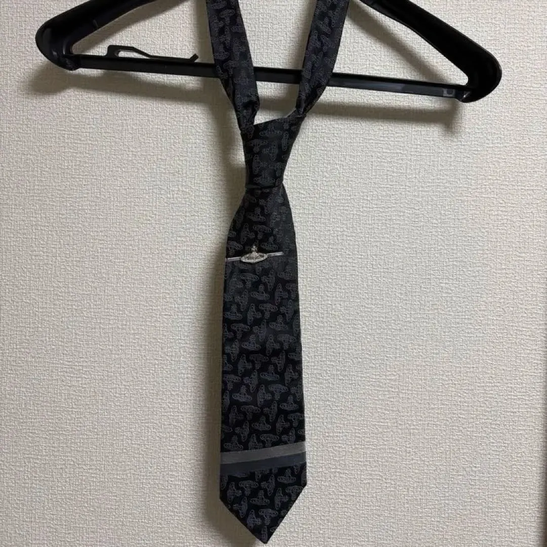 2026年最新】ヴィヴィアン タイピンの人気アイテム - メルカリ