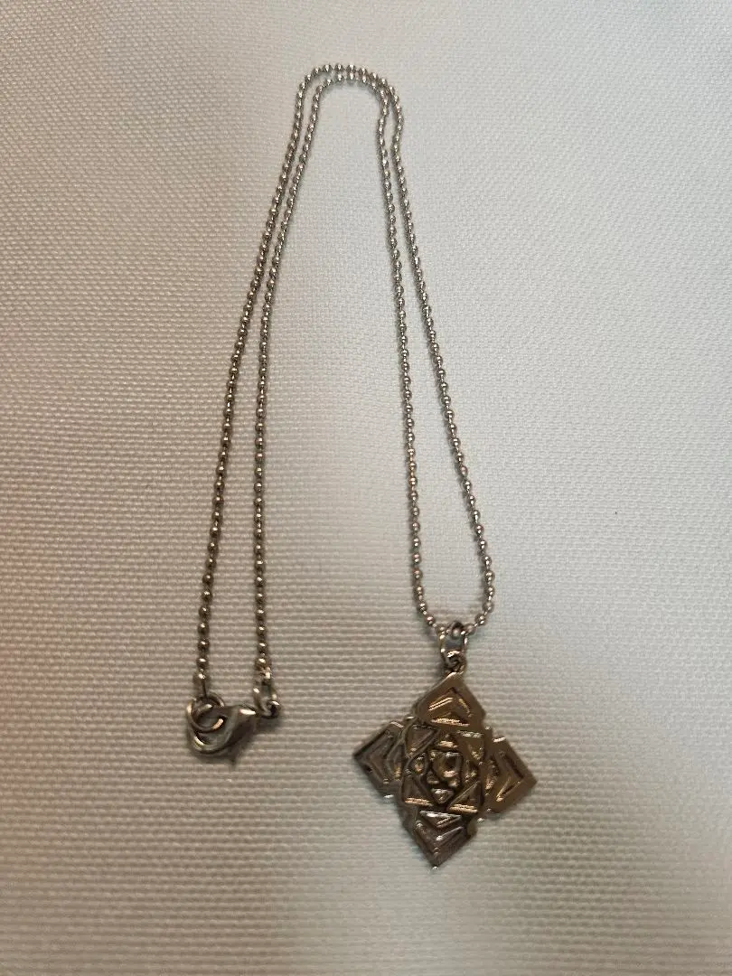 2026年最新】ヴァンパイア騎士ネックレスの人気アイテム - メルカリ