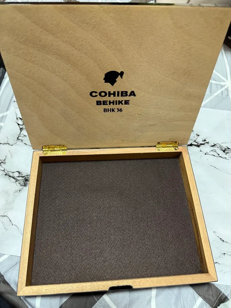 2026年最新】cohiba 箱の人気アイテム - メルカリ