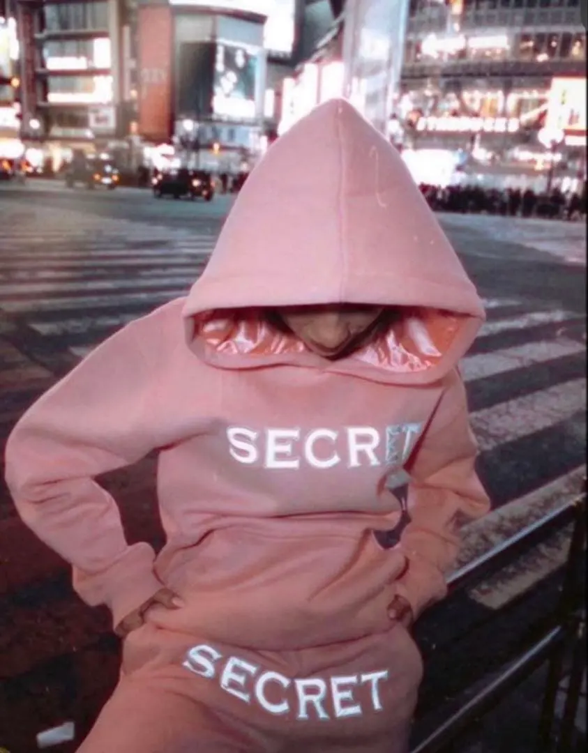 2026年最新】secret パーカーの人気アイテム - メルカリ