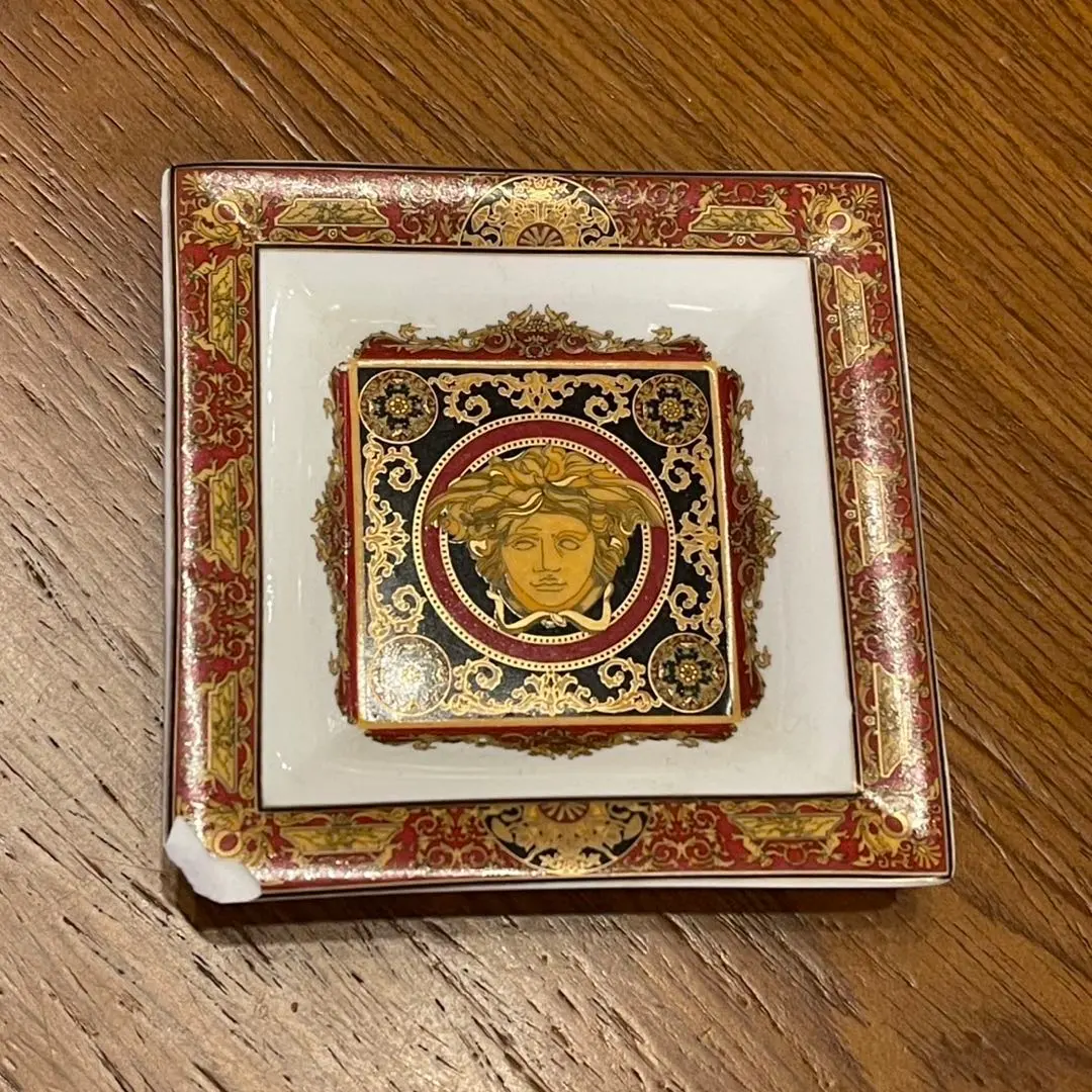 2026年最新】ヴェルサーチ 灰皿の人気アイテム - メルカリ