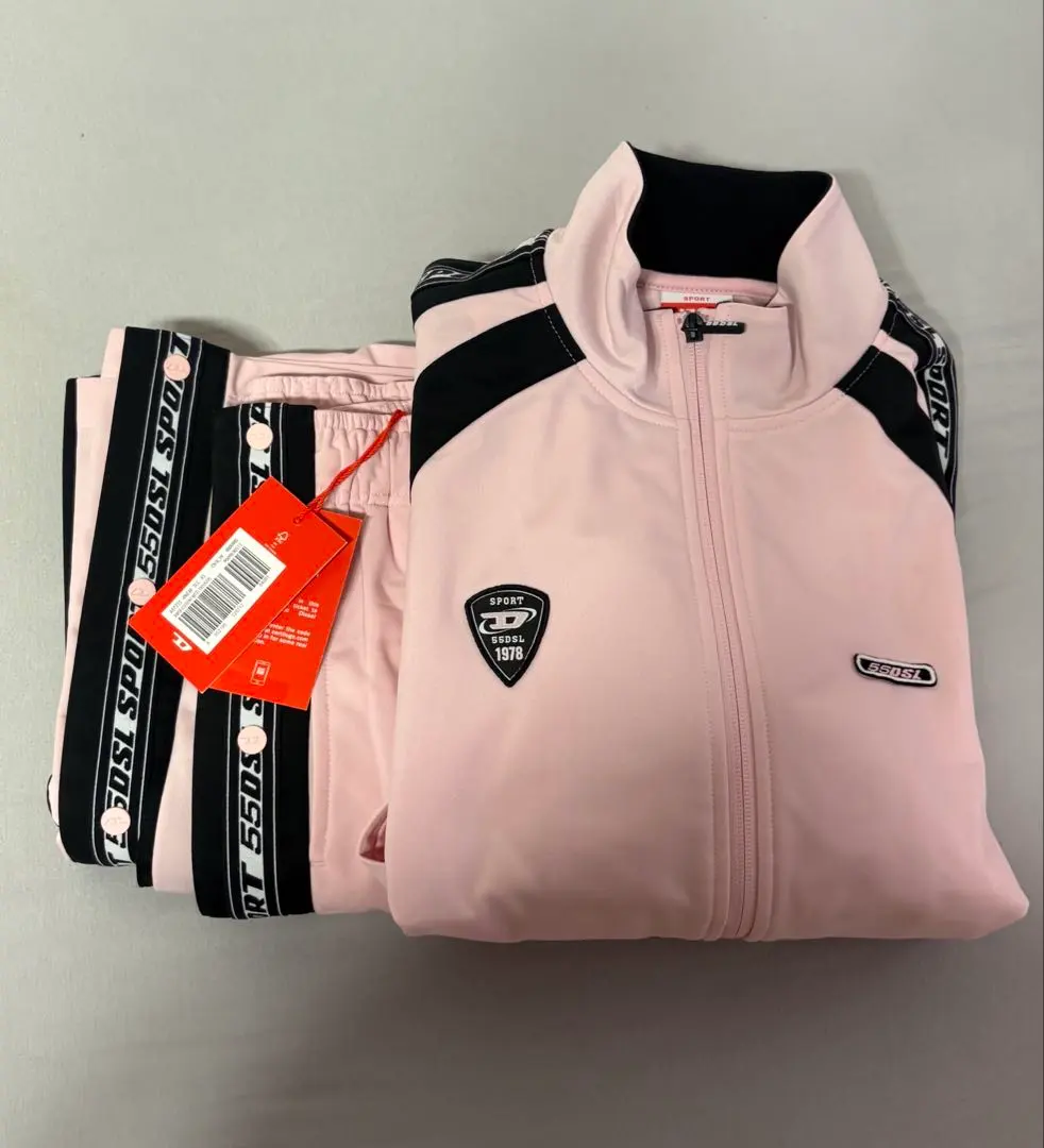 m45935793606_1.jpg?1763697259