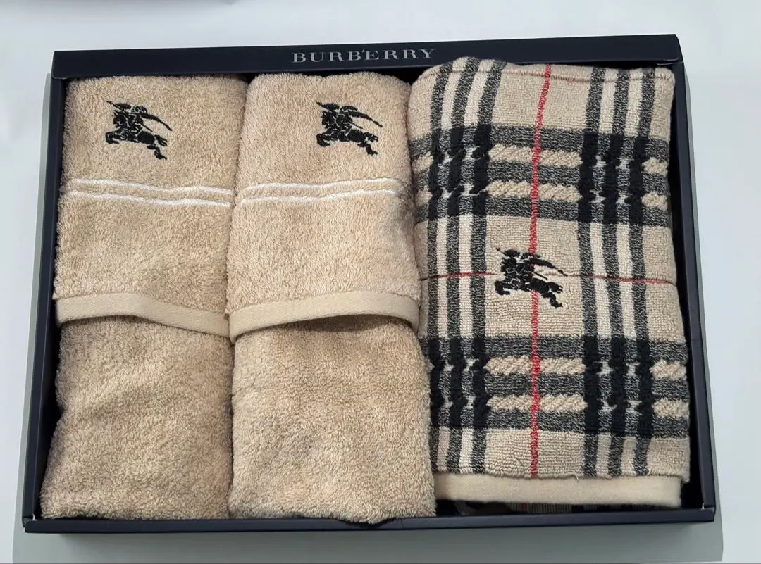2026年最新】バーバリーバスマットの人気アイテム - メルカリ