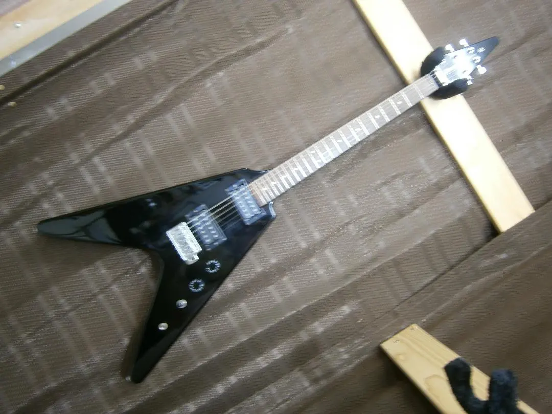 2026年最新】fernandes bsvの人気アイテム - メルカリ