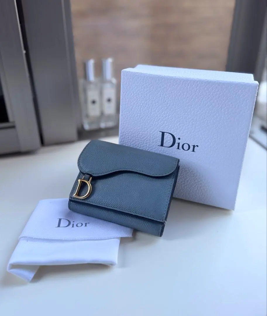 2026年最新】dior ロータスウォレット ブルーの人気アイテム - メルカリ