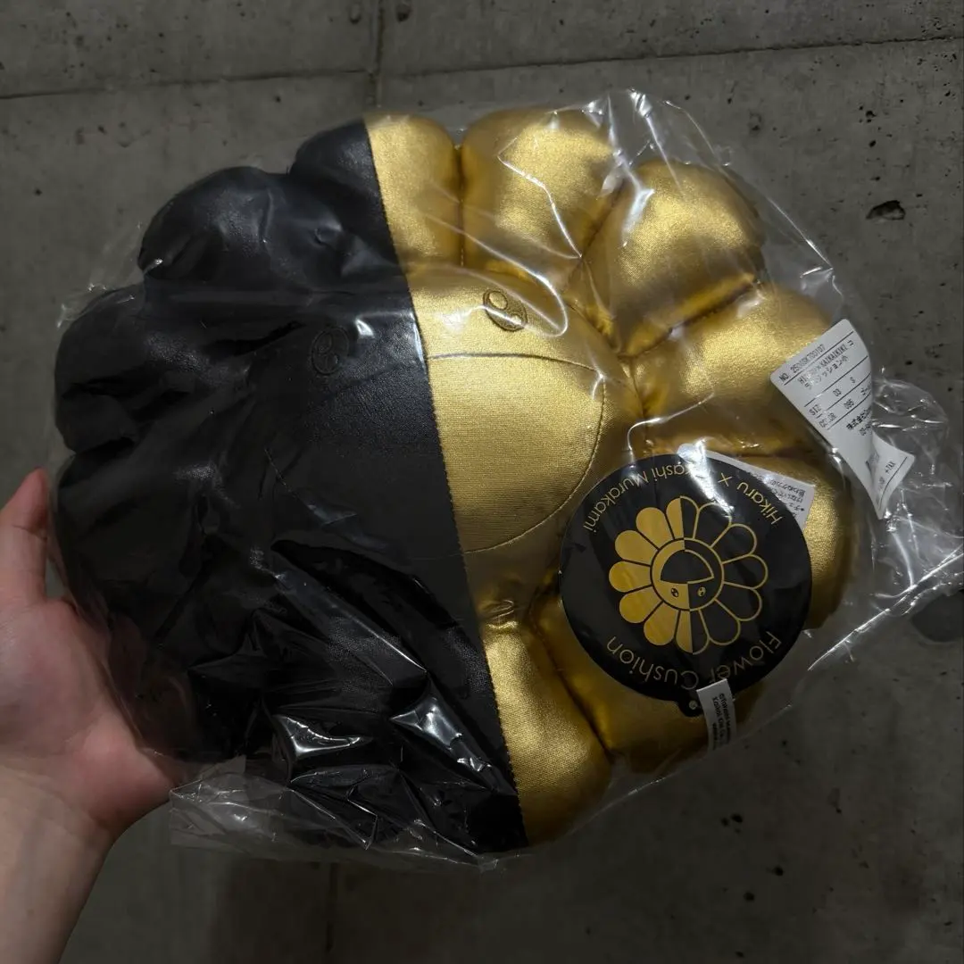 2026年最新】村上隆×HIKARUの人気アイテム - メルカリ