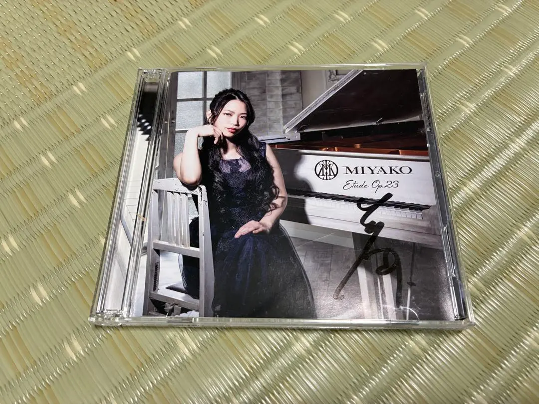 2026年最新】lovebites サインの人気アイテム - メルカリ