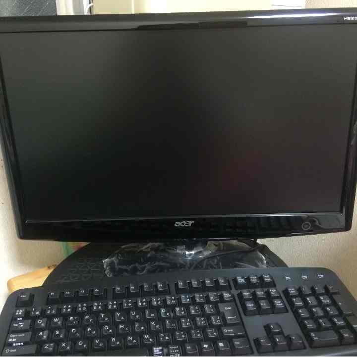 再出品パソコン一式！ LaVie 一体型パソコンLAVIE Desk All-in-one DA570シリーズ Win11 21.5