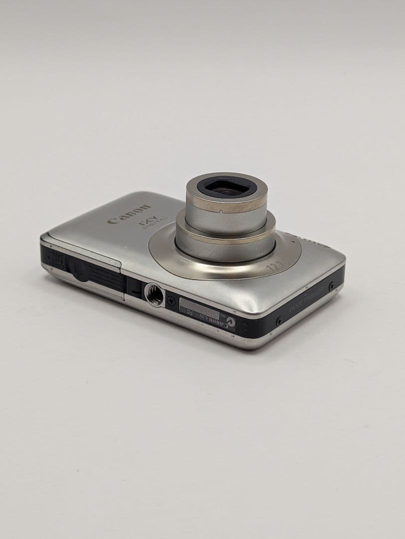 Canon IXY DIGITAL 220 IS シルバー