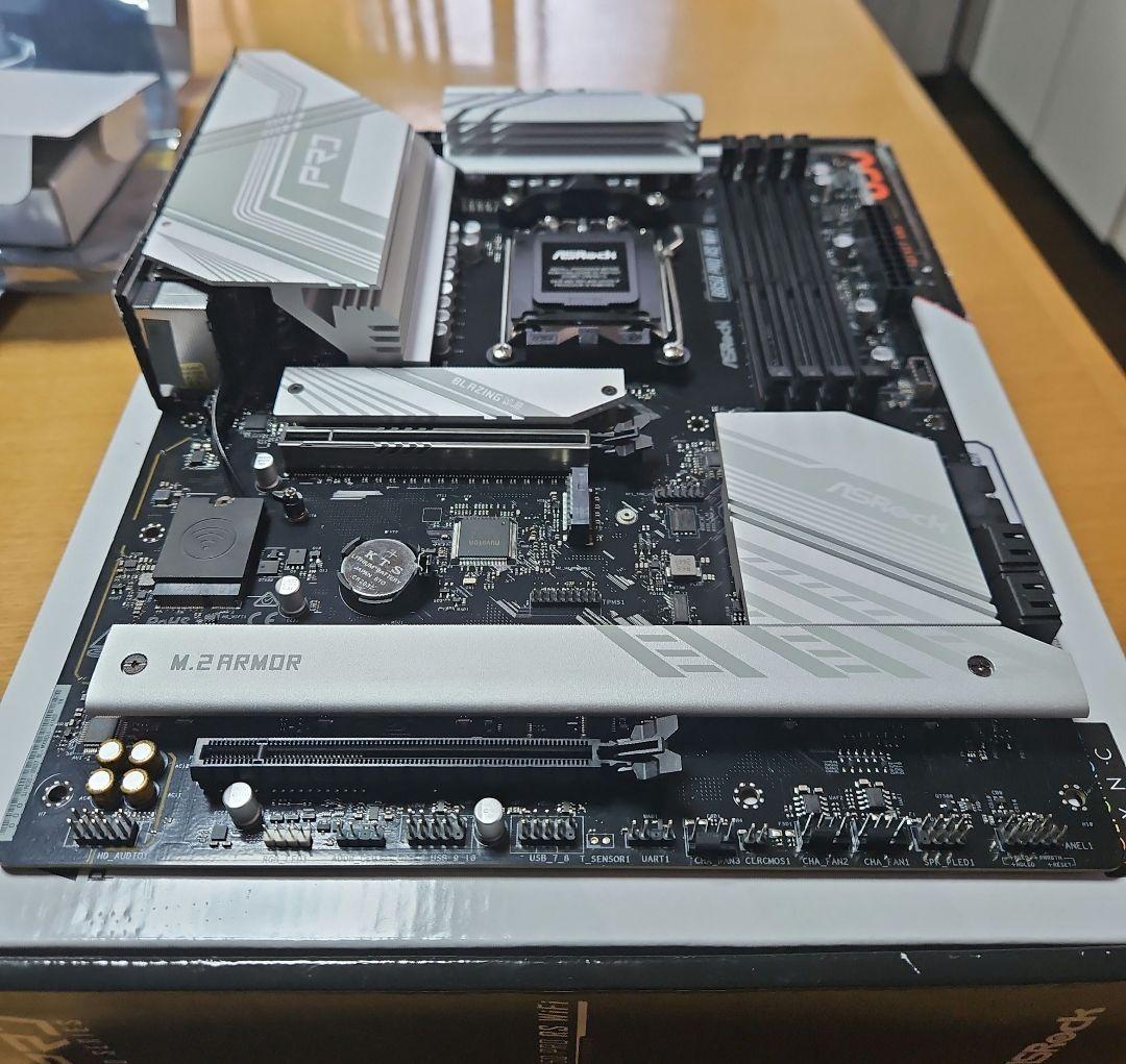 ASRock B850 PRO RS WiFi マザーボード