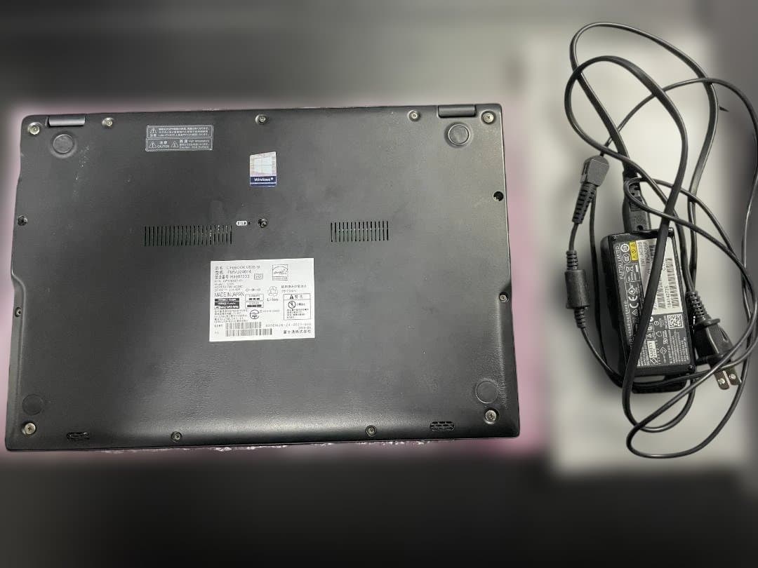 富士通 LIFEBOOK U939/B ノートPC 本体