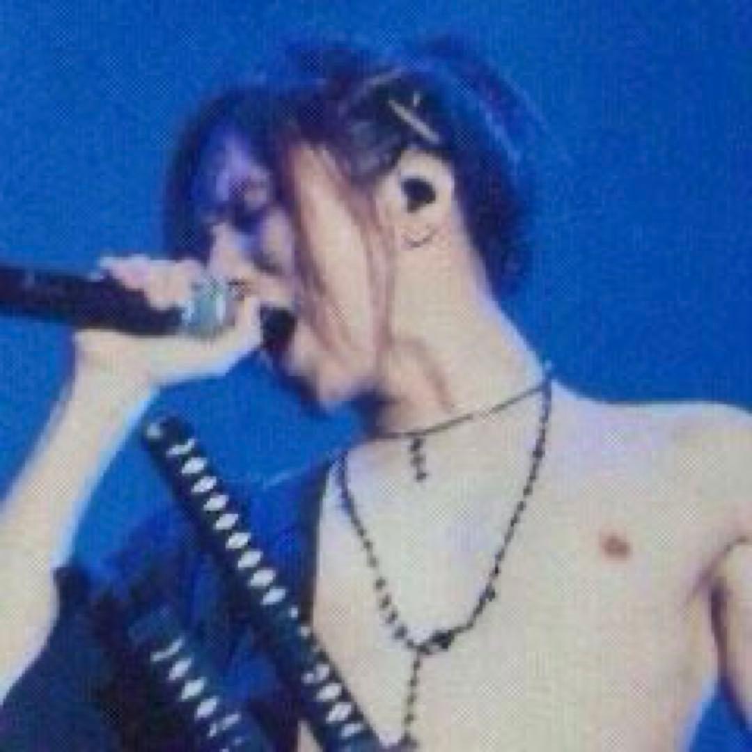 3連 ネックレス Acid Black Cherry yasu 着用 おまけ付き - メルカリ