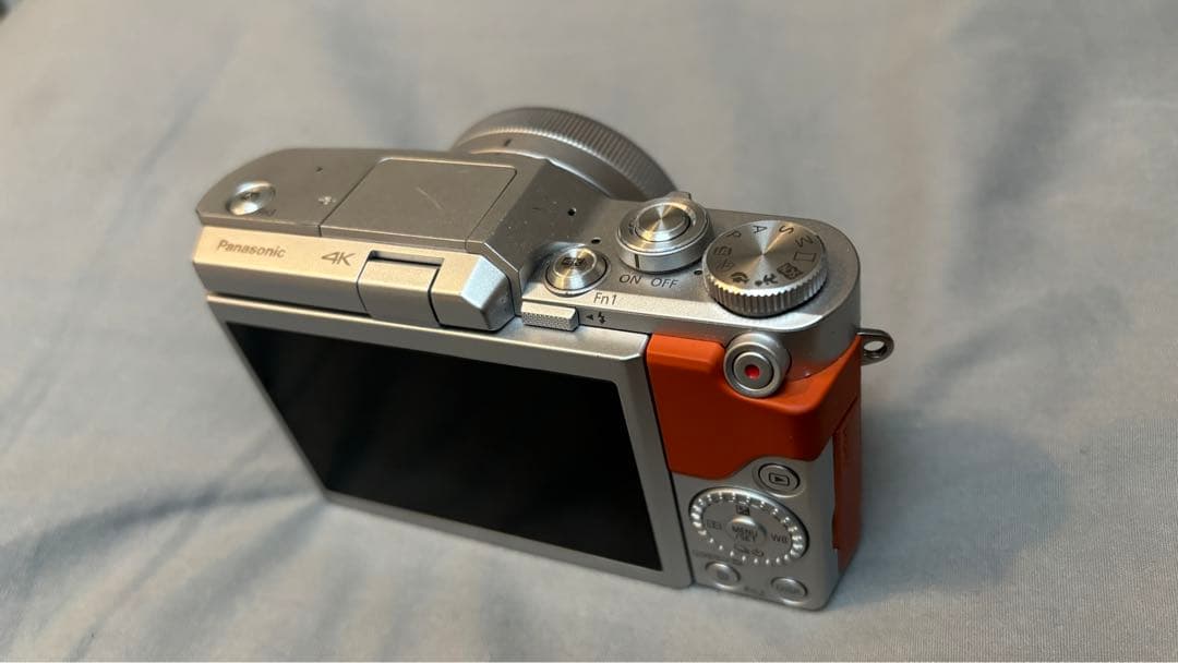 LUMIX Panasonic DC-GF9W ミラーレス一眼 4K撮影 G9