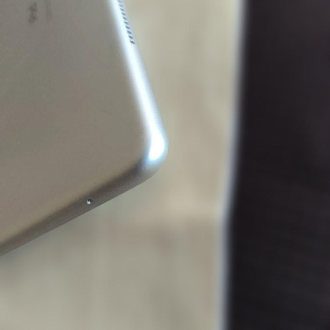 iPad Air第3世代/64GBWi-Fi＋Cellularモデル　88％