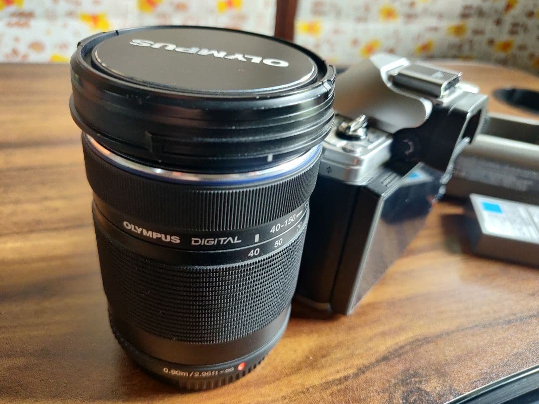 オリンパス omd-em10 mark3 レンズ2本