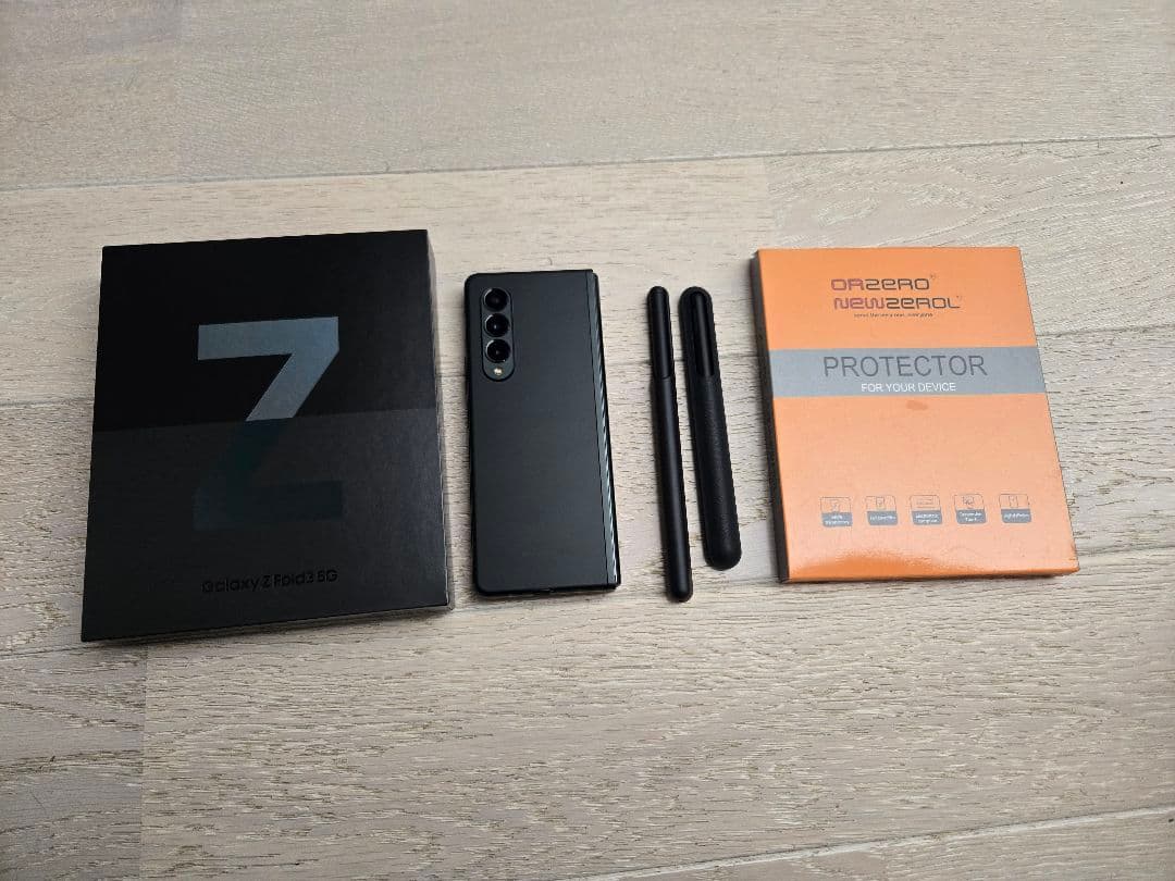 【美品】Samsung Galaxy Z Fold3 512GB ブラック