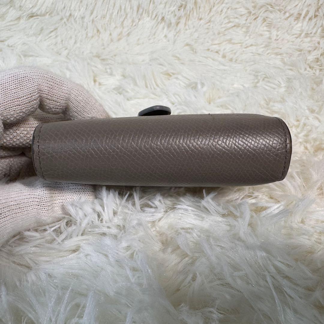 CELINE グレー 二つ折り財布 - メルカリ