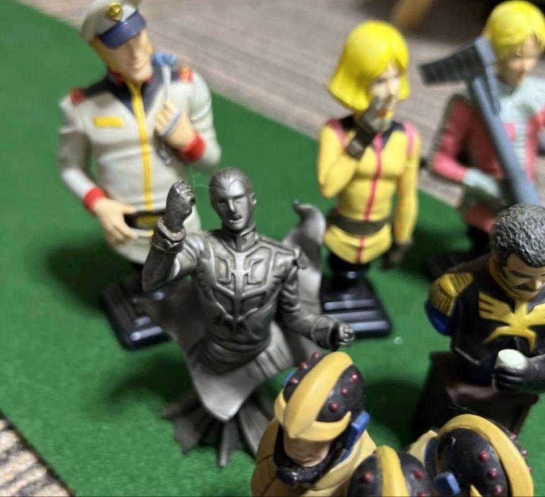 機動戦士ガンダム 1年戦争 スタチュー フィギュアセット ハロカプ 自宅