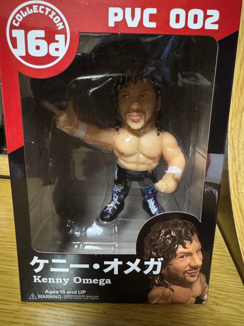 ケニー・オメガ　ジュウロクホウイ　フィギュア シルバーバージョン　コースター付き Amazon.co.jp: ジュウロクホウイ×HAO☆ケニー・オメガ「シルバーVer