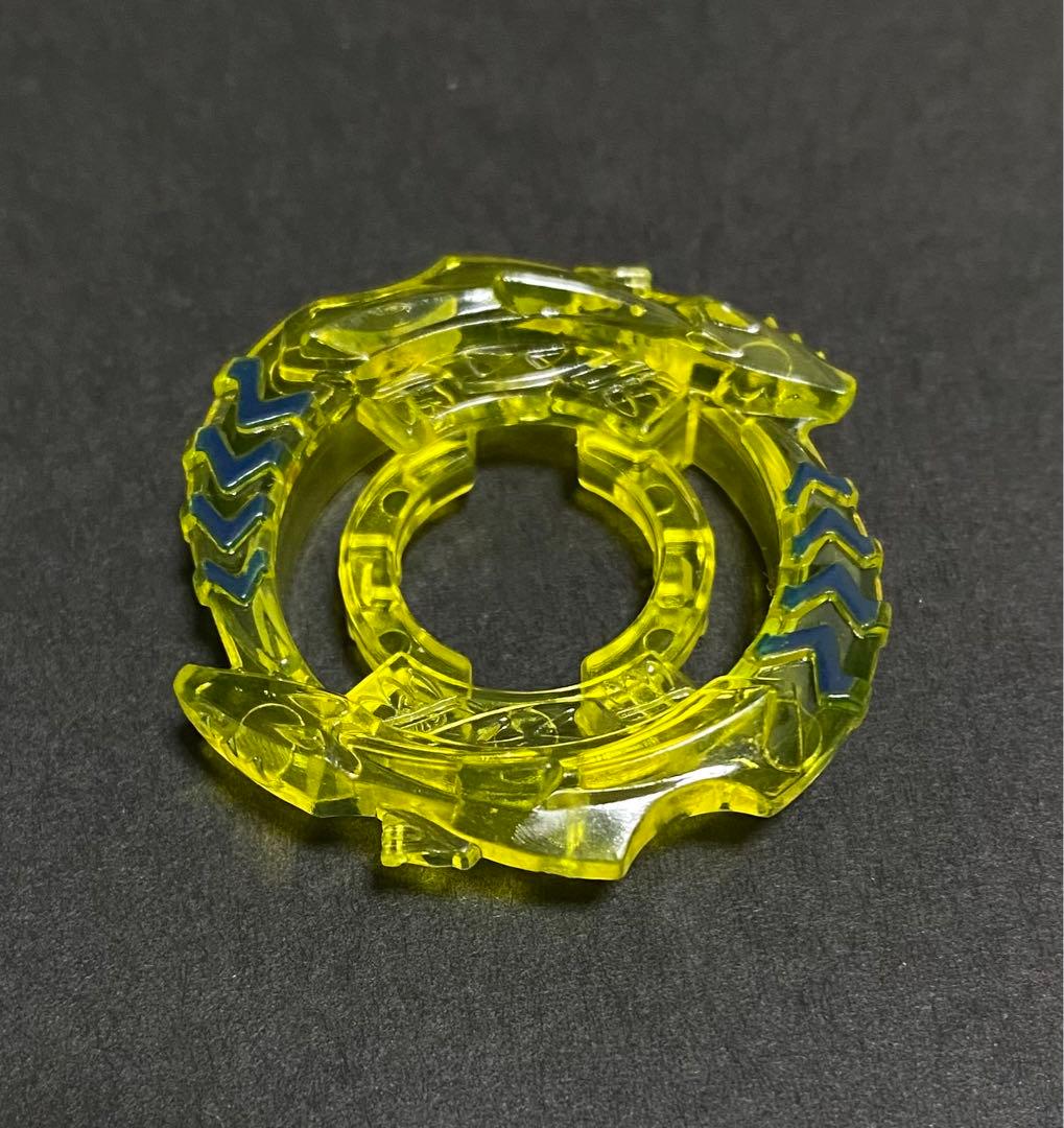 バトル未使用 】ディバインキメラTR145FB メタルファイトベイブレード